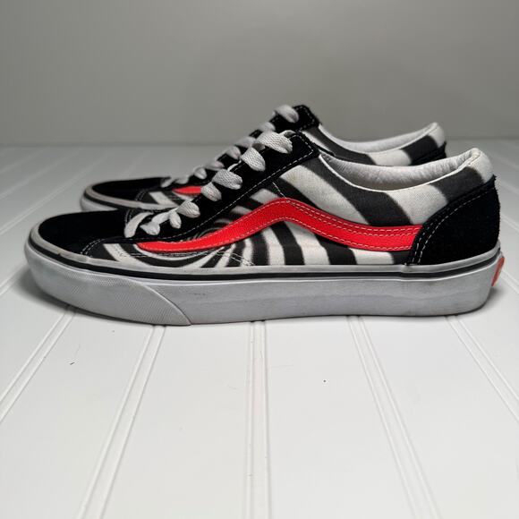 Vans Old Skool Women’s 9 Black Fiery Coral Swirl Zebra Print Skate Shoes Retro - Picture 5 of 8